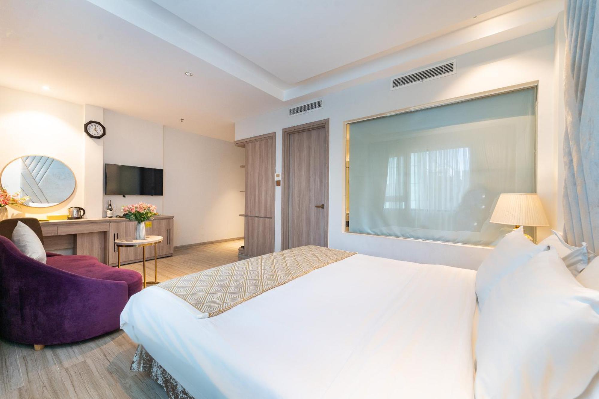 Nicecy Hotel Suites & Spa โฮจิมินห์ซิตี้ ภายนอก รูปภาพ