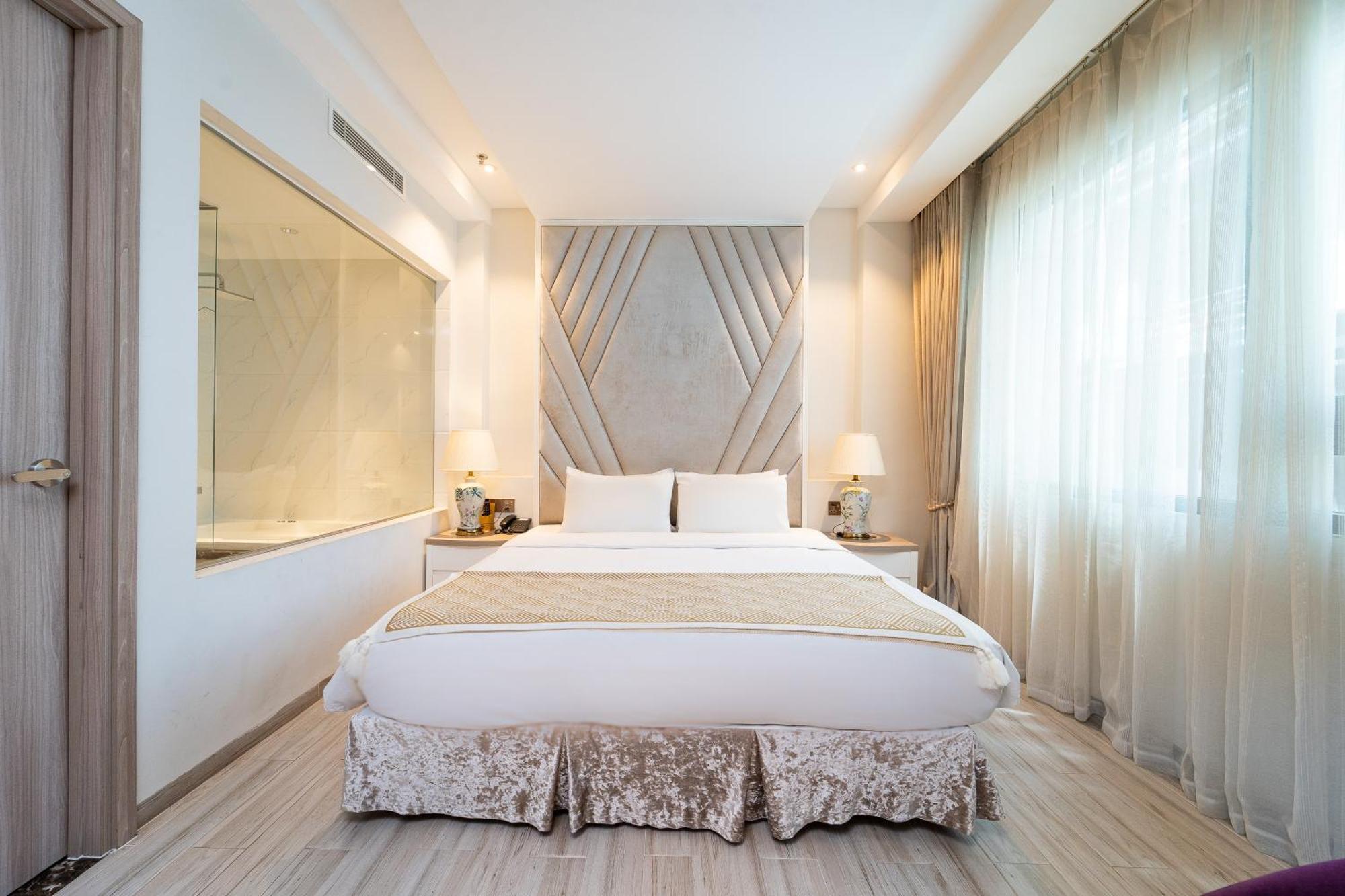 Nicecy Hotel Suites & Spa โฮจิมินห์ซิตี้ ภายนอก รูปภาพ